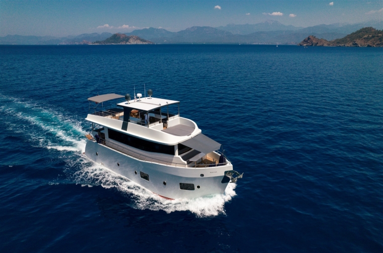 Trawler Oggusto Gallery 0